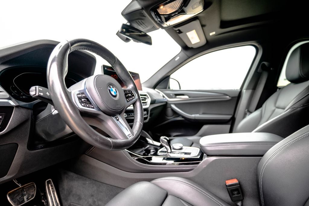 2023 BMW X4 xDrive30i