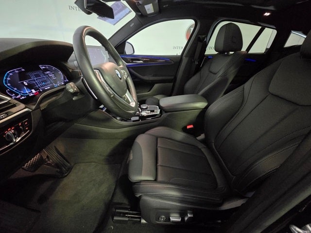 2023 BMW X4 xDrive30i