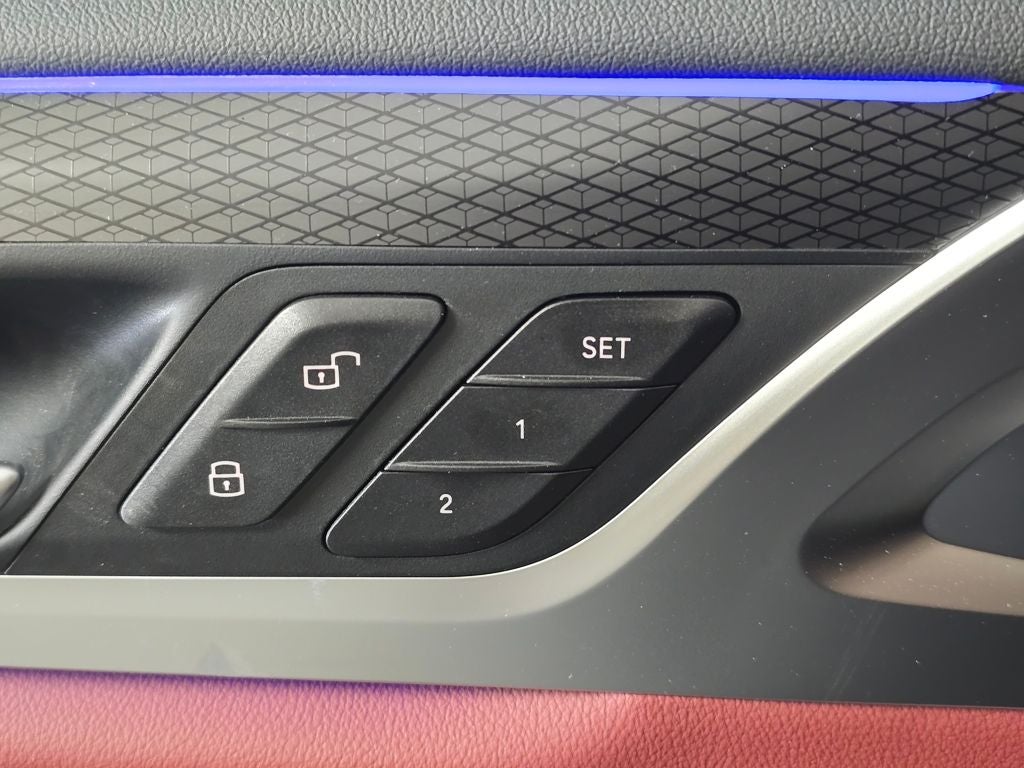2023 BMW X4 xDrive30i