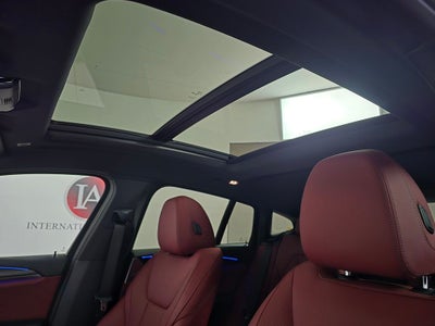 2023 BMW X4 xDrive30i