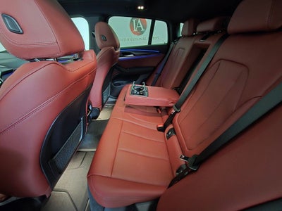 2023 BMW X4 xDrive30i