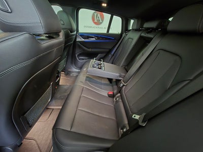2023 BMW X4 xDrive30i