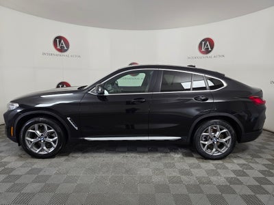 2023 BMW X4 xDrive30i