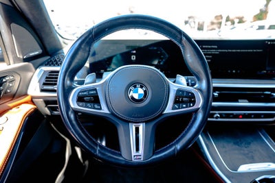 2024 BMW X7 M60i