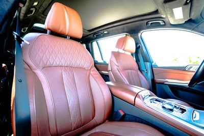 2024 BMW X7 M60i