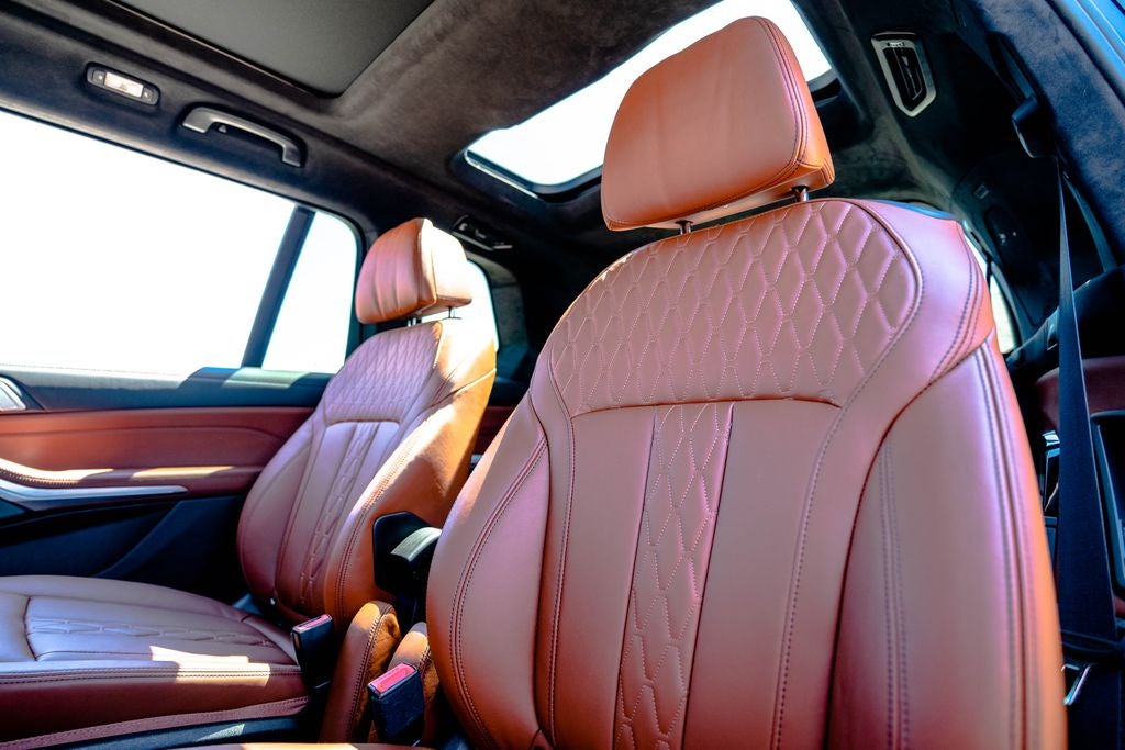 2024 BMW X7 M60i