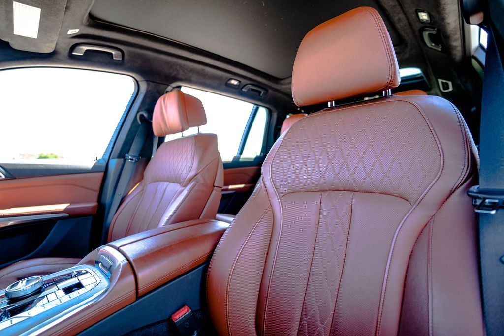 2024 BMW X7 M60i