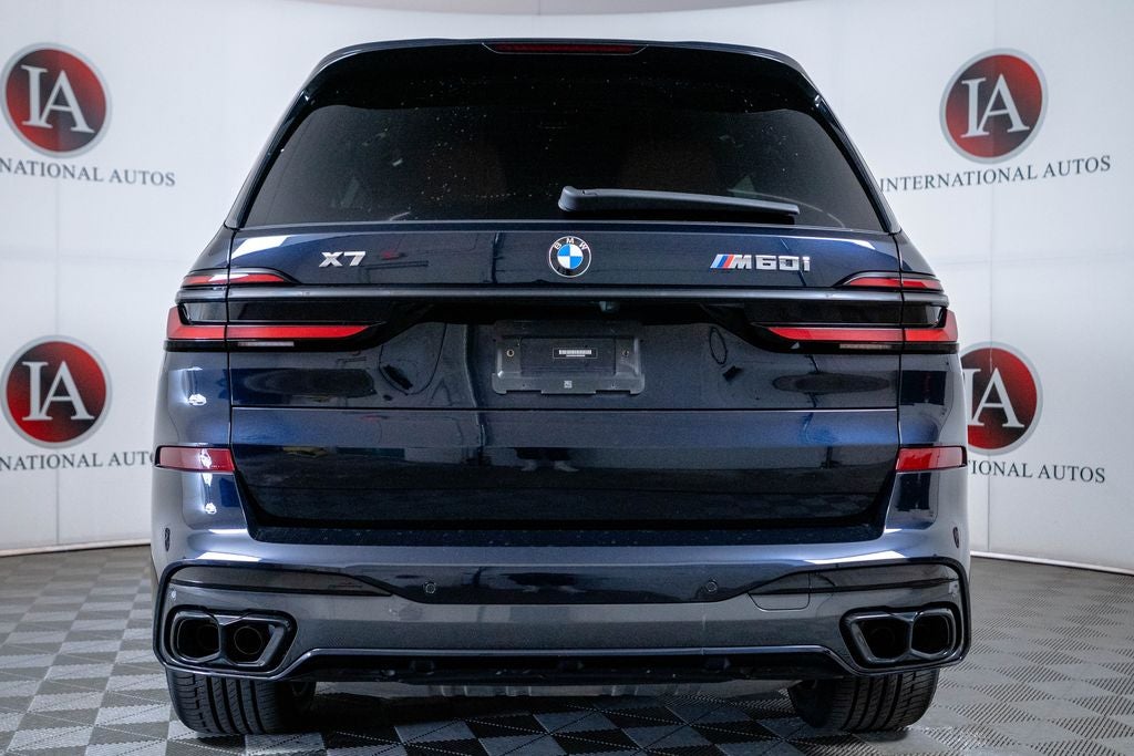 2024 BMW X7 M60i