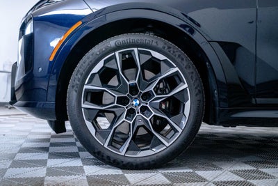 2024 BMW X7 M60i