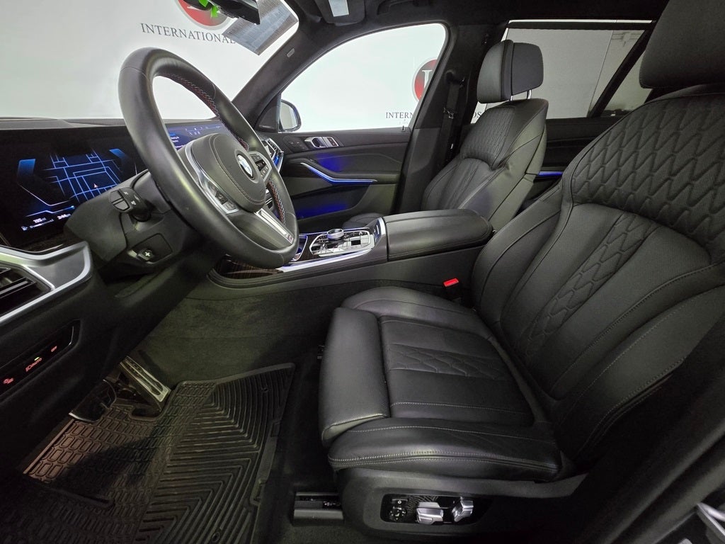 2024 BMW X7 M60i