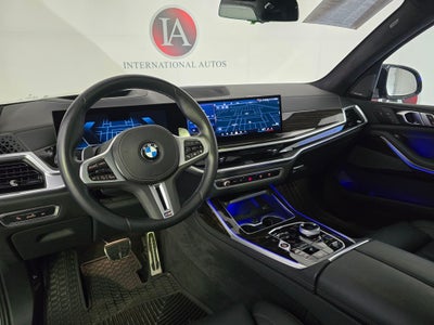 2024 BMW X7 M60i