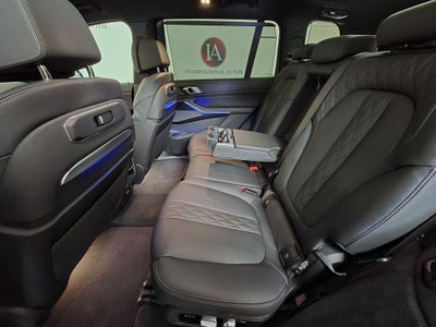 2024 BMW X7 M60i