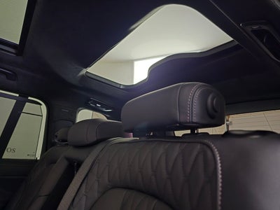 2024 BMW X7 M60i