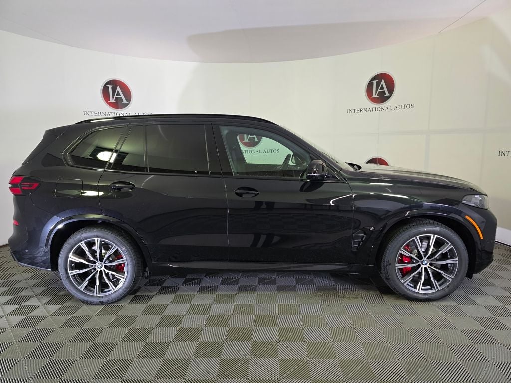 2026 BMW X5 M60i