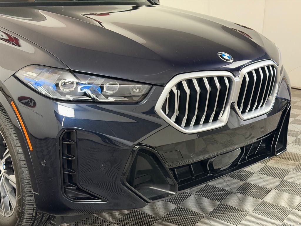 2025 BMW X6 xDrive40i
