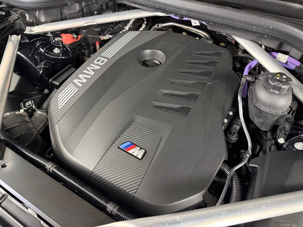 2025 BMW X6 xDrive40i