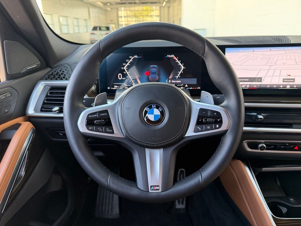 2025 BMW X6 xDrive40i