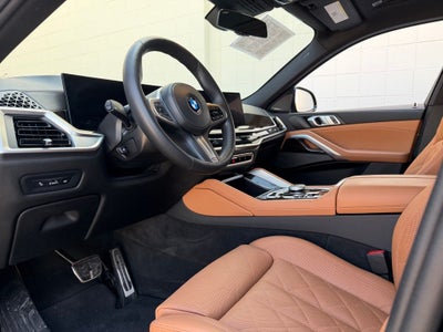 2025 BMW X6 xDrive40i
