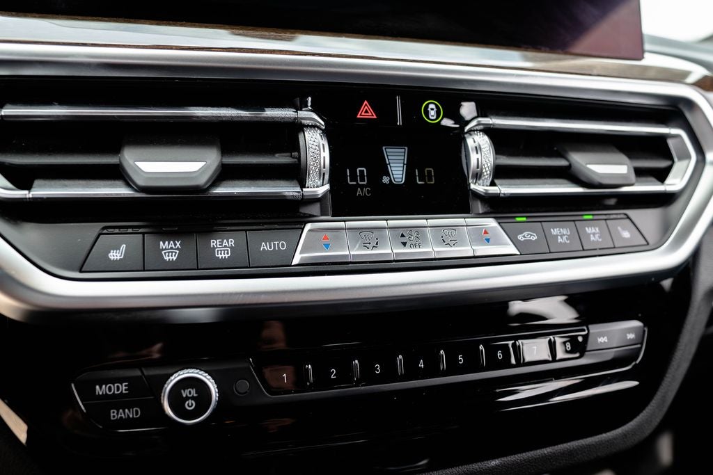 2023 BMW X3 M40i