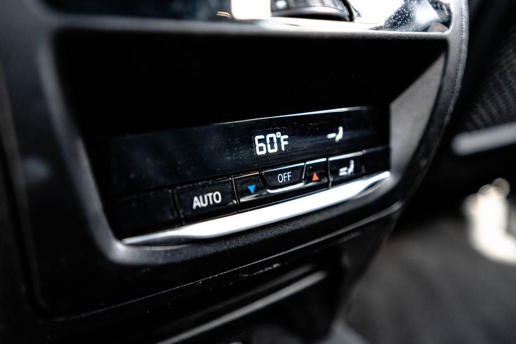 2023 BMW X3 M40i