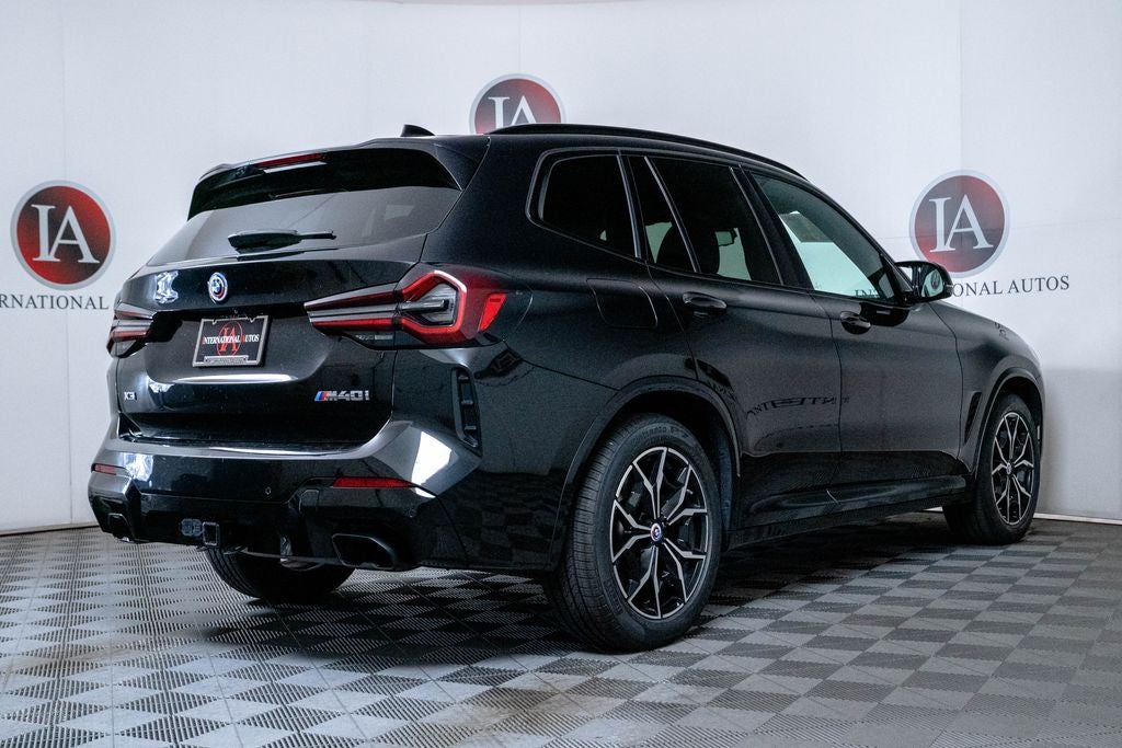 2023 BMW X3 M40i