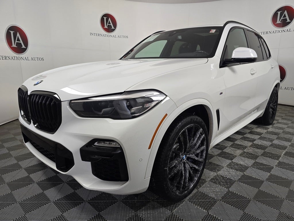 2021 BMW X5 M50i