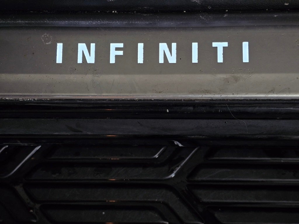 2022 INFINITI QX80 Sensory