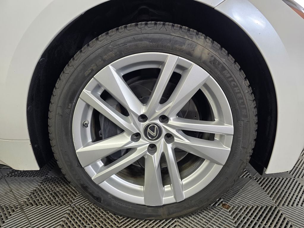2021 Lexus IS 300 9506E