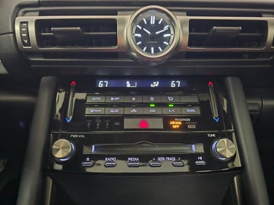 2021 Lexus IS 300 9506E