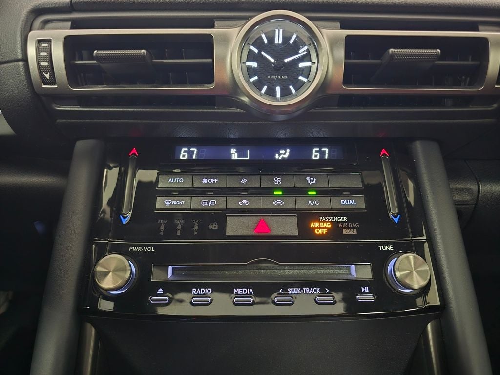 2021 Lexus IS 300 9506E