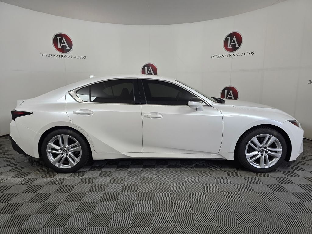 2021 Lexus IS 300 9506E