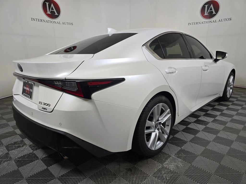 2021 Lexus IS 300 9506E