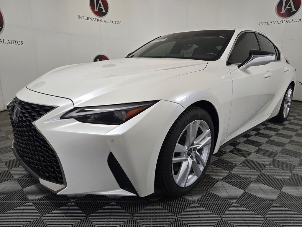 2021 Lexus IS 300 9506E