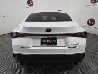 2021 Lexus IS 300 9506E