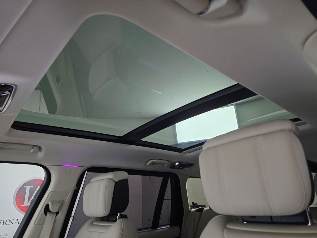 2021 Land Rover Range Rover Westminster LWB