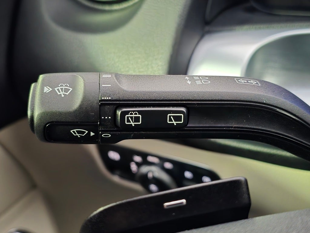 2025 Mercedes-Benz GLB GLB 250 4MATIC®