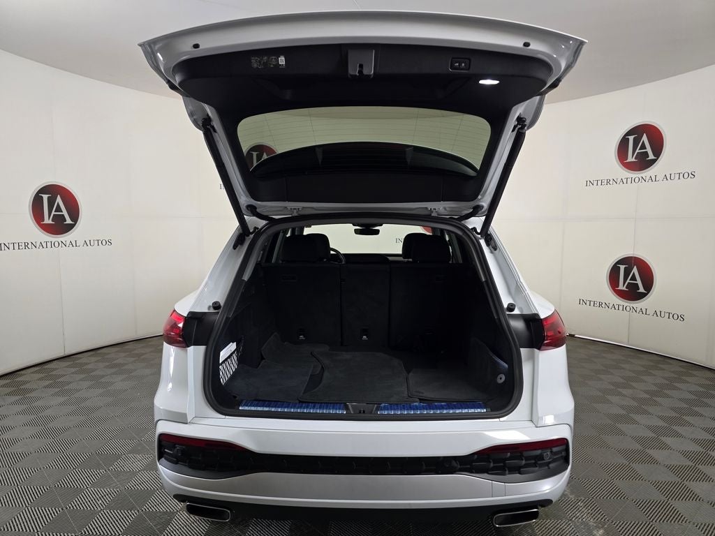 2025 Audi Q5 2.0T Premium Plus quattro
