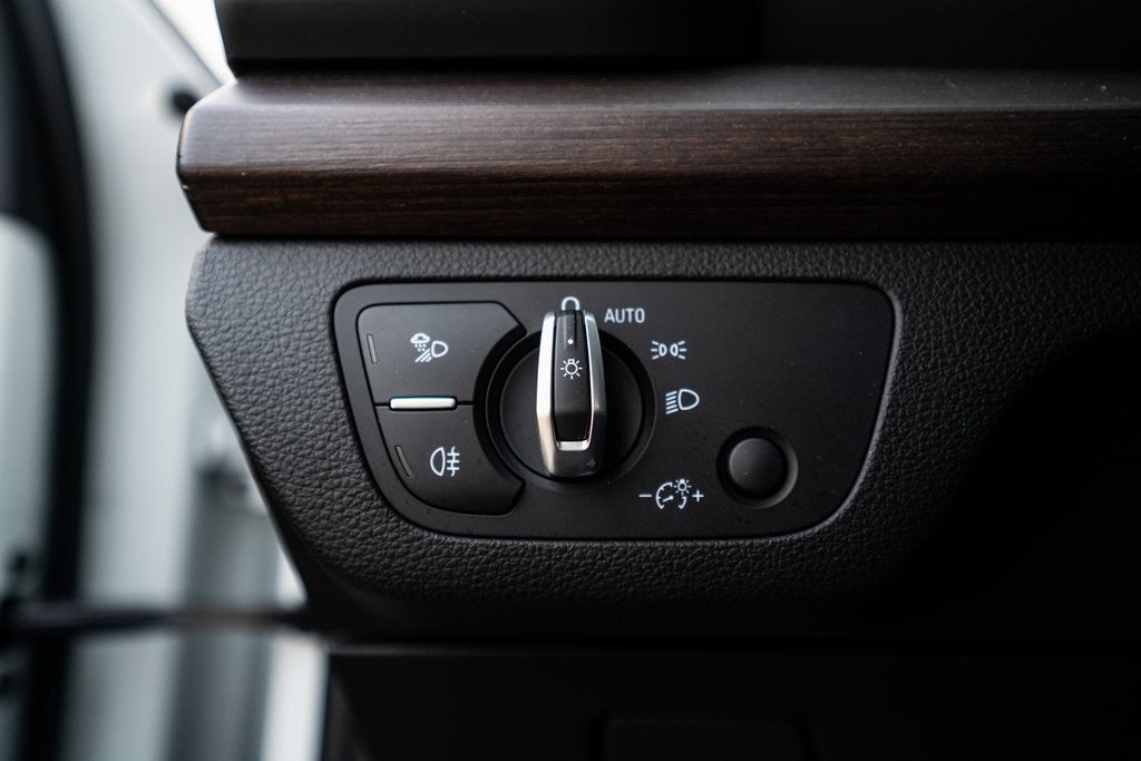 2023 Audi Q5 Sportback 45 S line Premium quattro