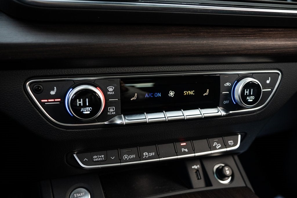 2023 Audi Q5 Sportback 45 S line Premium quattro