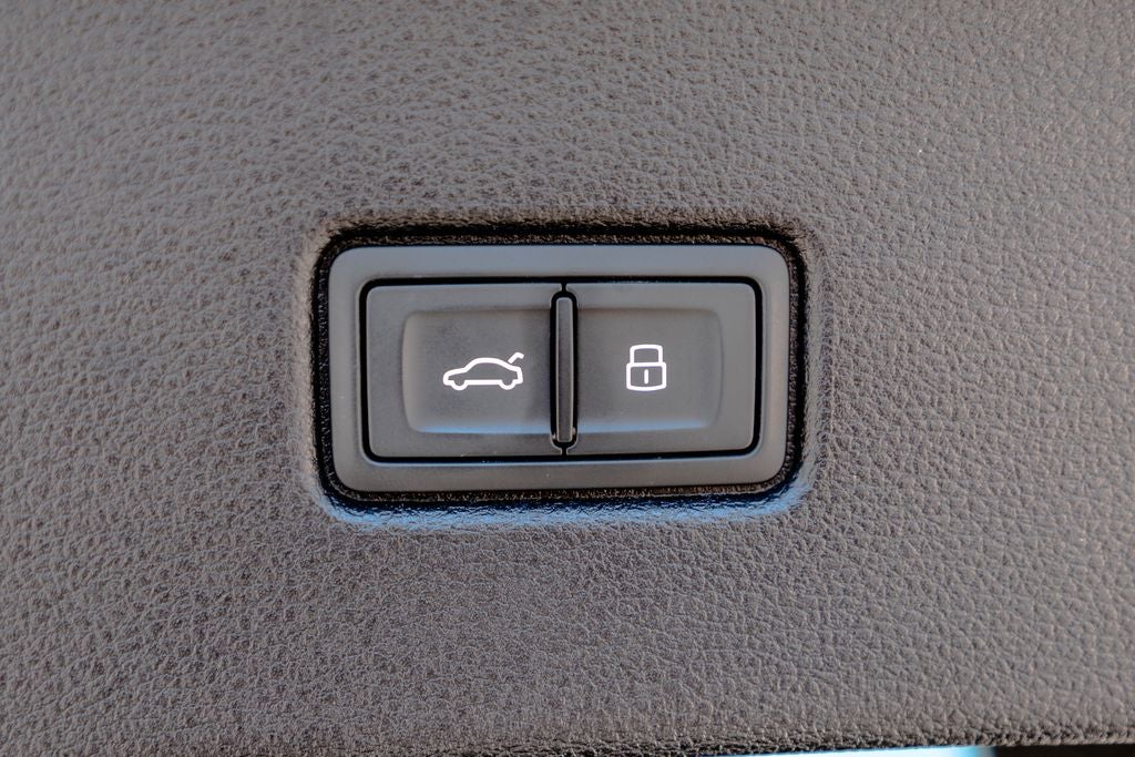 2023 Audi Q5 Sportback 45 S line Premium quattro