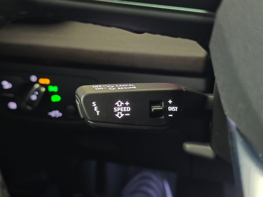 2023 Audi Q5 Sportback 45 S line Premium quattro