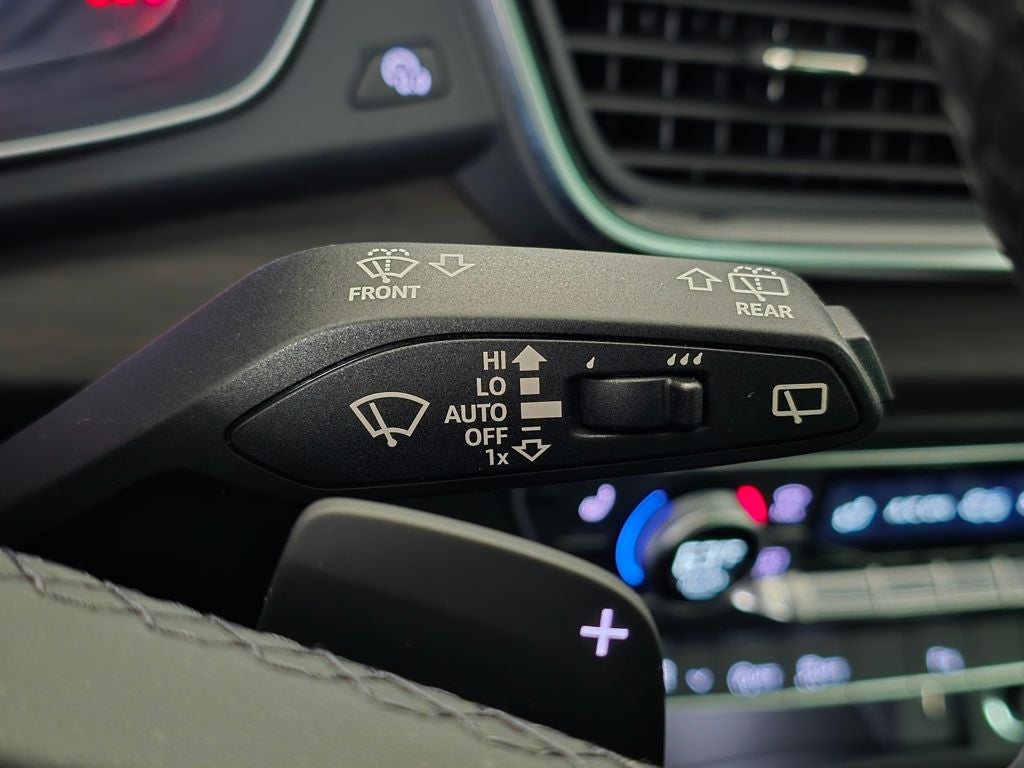 2023 Audi Q5 Sportback 45 S line Premium quattro