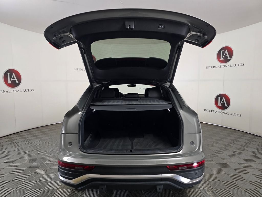 2023 Audi Q5 Sportback 45 S line Premium quattro