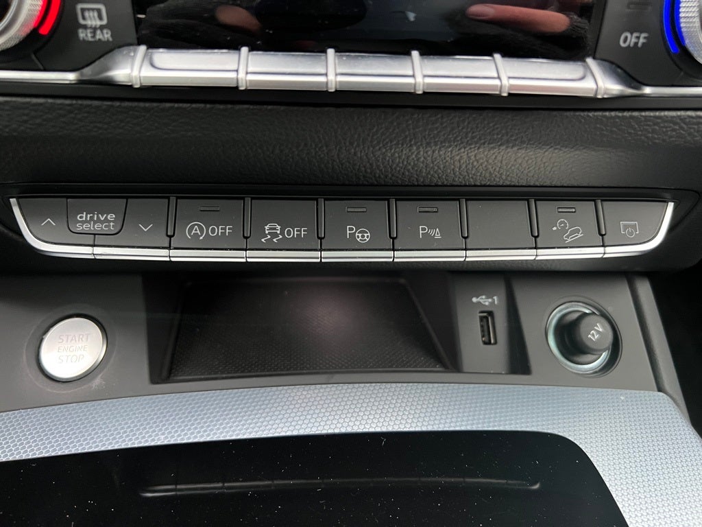 2025 Audi Q5 Sportback 45 S line Prestige quattro