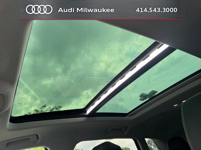 2024 Audi Q8 e-tron Prestige quattro