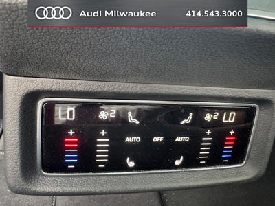 2024 Audi Q8 e-tron Prestige quattro