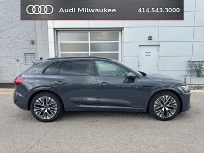 2024 Audi Q8 e-tron Prestige quattro