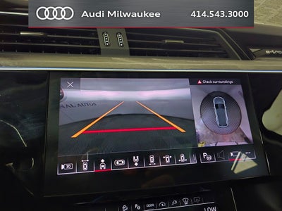 2024 Audi Q8 e-tron Prestige quattro