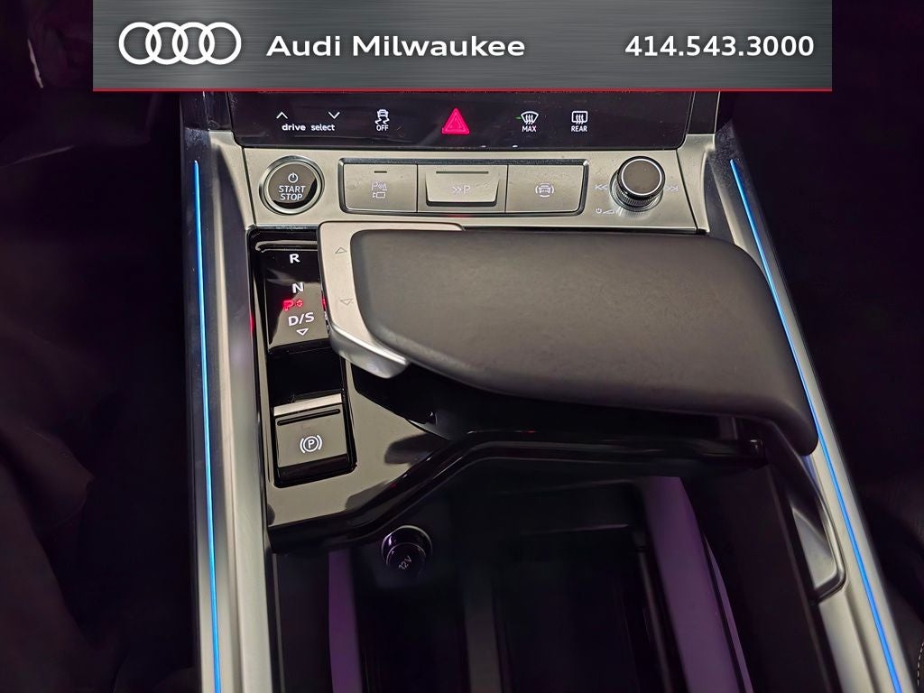 2024 Audi Q8 e-tron Prestige quattro