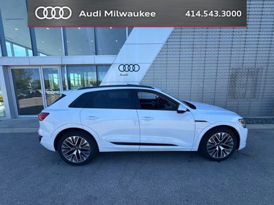 2024 Audi Q8 e-tron Prestige quattro